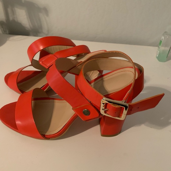 Heels - Picture 5 of 6